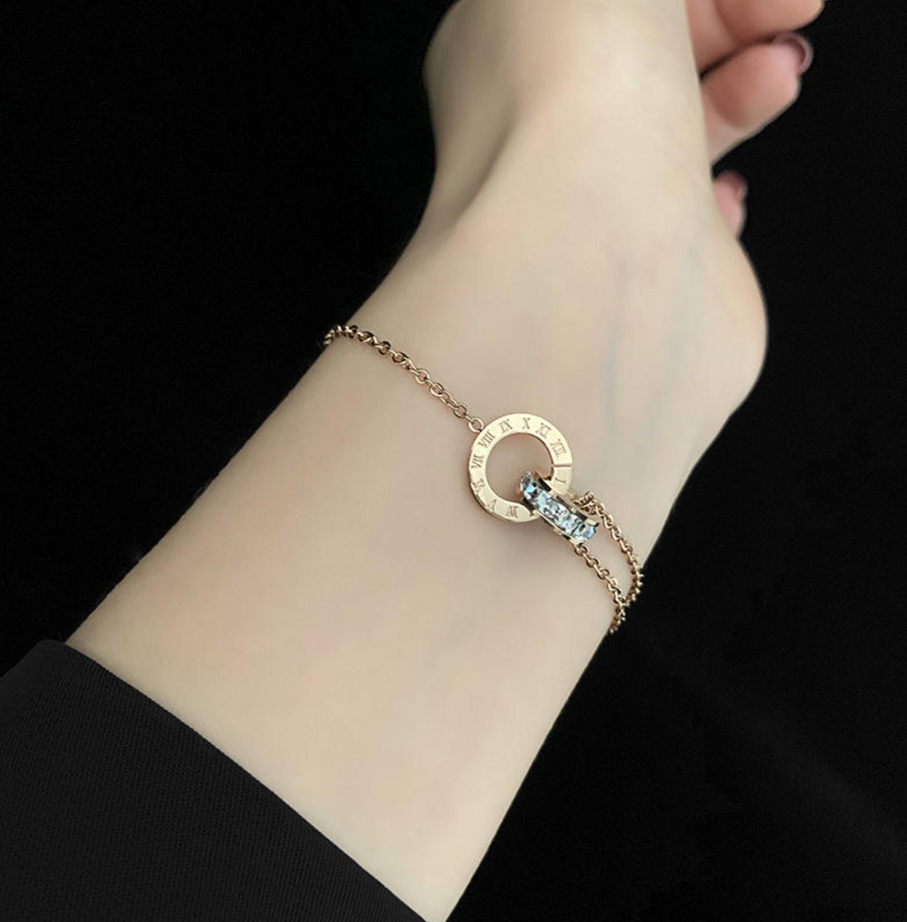 Titanium Steel Roman Numeral Circle Bracelet